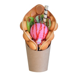 Modelo de Comida Realista de Bolas de Fresa con Salsa de Caramelo Dulce y Textura Esponjosa de Waffle de Burbujas, con Cuchara Ligera para Helado, Accesorios de Exhibición - Product Image 4