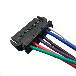 Conector automotriz de 6 pines, enchufe de plástico para cableado de luces traseras de automóvil - Product Image 1