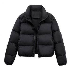 Chaqueta Corta Acolchada de Invierno para Mujer 2025, Color Sólido, con Cierre, Cuello Alto, Cálida, Informal, de Poliéster - Product Image 1