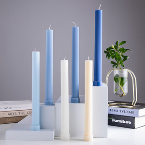 QD FLORESCENCE Juego dos en uno Diseño a rayas Quema estable Vela suave Vela <span class=keywords><strong>de</strong></span> cera <span class=keywords><strong>de</strong></span> <span class=keywords><strong>soja</strong></span> hecha a mano - Product Image 4