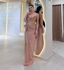 <span class=keywords><strong>Abito</strong></span> da Sposa Sharon Said SH550 Elegante Dorato Senza Spalline Stile Sirena <span class=keywords><strong>con</strong></span> <span class=keywords><strong>Spacco</strong></span> <span class=keywords><strong>Laterale</strong></span> <span class=keywords><strong>Lungo</strong></span> per Feste e Serate - Prezzo all'Ingrosso (Senza Disponibilità in Magazzino) - Product Image 5