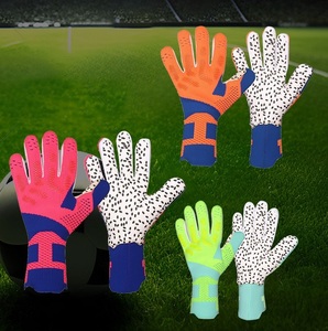 Gants de football de sécurité de course d'entraînement personnalisés en usine en Chine Mitten Sports Gants de football de gardien de <span class=keywords><strong>but</strong></span> en caoutchouc - Product Image 5