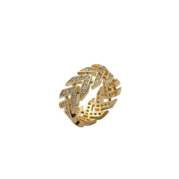 New Style Echt gold Farbe Messing und Zirkon 10mm Breite Hip Hop V-Form Pfeil ring