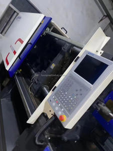 Haitian 250 tonnes machine de moulage par injection plastique d'occasion servomoteur MA2500 avec nouvelle machine d'injection de table et de chaise malking - Product Image 3