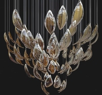Lustre en verre suspendu extra-large minimaliste moderne pour hauts plafonds grande lampe pour les escaliers de hall d'hôtel
