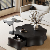 Table basse papillon en bois massif de noyer, style italien moderne vintage, écologique et durable, pour hôtel et salon.