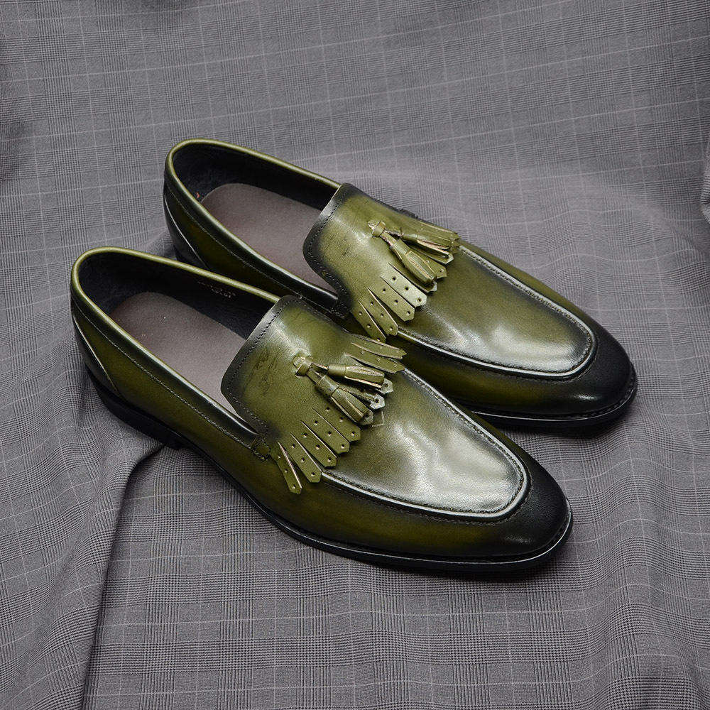 สีเขียว