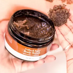 Natürliches Bio-Kaffee-Körper peeling Glatte, feuchtigkeit spendende Haut Zucker peelings für Frauen Männer Hand Butt Body Face