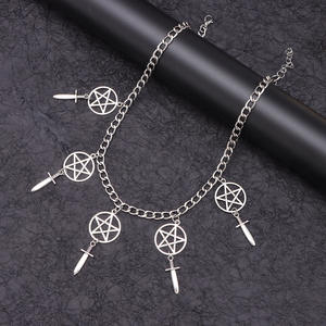 Collar con Colgante de Espada y Estrella de Cinco Puntas, Aleación de Zinc, Cadena Gótica para Clavícula, Colgantes con Temática de Oro Blanco, Multicapa - Product Image 4