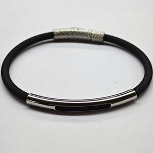 Pulsera <span class=keywords><strong>de</strong></span> silicona <span class=keywords><strong>de</strong></span> iones negativos saludables <span class=keywords><strong>de</strong></span> gama alta Diseño simple <span class=keywords><strong>de</strong></span> Joker Venta directa <span class=keywords><strong>de</strong></span> fábrica Cadena <span class=keywords><strong>de</strong></span> moda <span class=keywords><strong>de</strong></span> Venta caliente para hombres y mujeres - Product Image 3