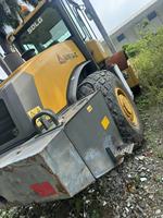 Rouleau compresseur vibrant SDLG RS8220 d'occasion à bas prix, 20 tonnes, en stock pour les projets d'infrastructure en Afrique et en Amérique du Sud