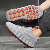 NOUVEAU Chaussures de sport originales sans logo pour femmes et hommes 36-45 Mode tendance USA Garçons Filles Baskets de course massantes Export direct usine