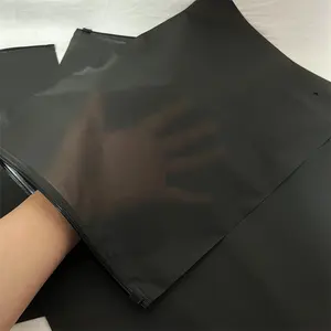 Özelleştirilmiş baskı logosu plastik fermuar kaymak buzlu mat siyah Zip kilit Compostable ambalaj çanta için giysi