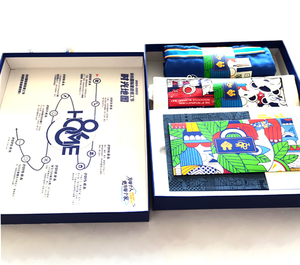 Fournir <span class=keywords><strong>un</strong></span> t-shirt et <span class=keywords><strong>un</strong></span> tablier de <span class=keywords><strong>cuisinier</strong></span> avec des livres dans une boîte de boutique rigide comme boîte cadeau de promotion des ventes marketing - Product Image 1