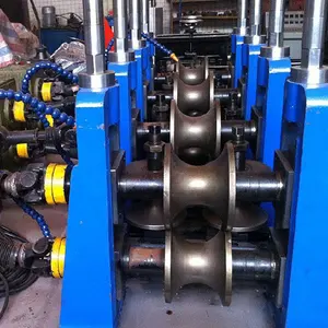 Linea di produzione multifunzionale del tubo di profilo del mulino della metropolitana d'acciaio ha saldato la macchina per la produzione di tubi metallici