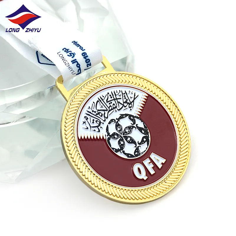 Longzhiyu 15 ans fournisseur médailles en métal sur mesure avec Logo personnalisé médailles de Football avec ruban de haute qualité