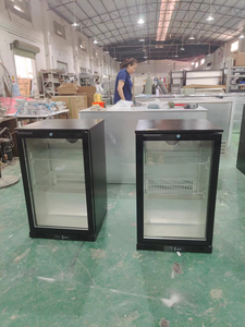 Réfrigérateur Vitrine Compact Vertical pour Boissons avec Porte Vitrée – Congélateur d'Affichage pour Hôtels et Restaurants – Stockage de Boissons - Product Image 4