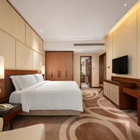 Ensemble de meubles de chambre d'hôtel 5 étoiles haut de gamme, lit modulaire moderne, banc, panneau mural en placage de bois, couleurs personnalisées, chambre familiale