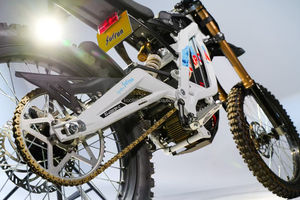 Nuova Surron Light Bee X 2026 10KW 72V35Ah Moto Elettrica con Giroscopio Antiribaltamento, Nuovo Colore Bianco, Pronta per la Spedizione - Product Image 5