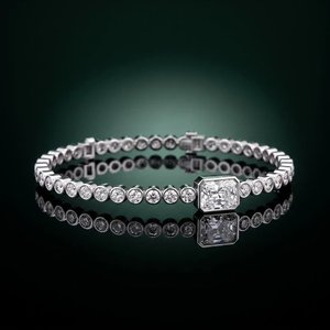 Bracelet élégant pour femme, personnalisé, avec diamants sertis, en argent sterling 925 plaqué or, chaîne à maillons, bijoux hip-hop, cadeau - Product Image 1
