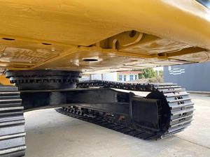 รถขุดตีนตะขาบมือสอง Caterpillar Cat320D2 ขนาด 20 ตัน พร้อมมอเตอร์ - Product Image 3