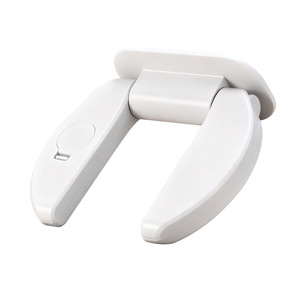 Cerradura de puerta sin taladro Yu Jian con manija de alarma, hebilla de seguridad universal para niños y mascotas, material ABS blanco y negro - Product Image 1