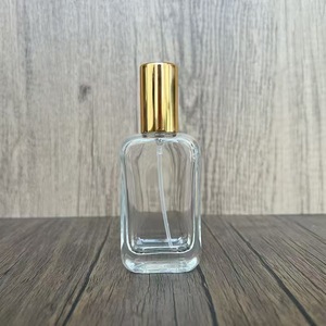 Flacon de parfum carré en verre transparent <span class=keywords><strong>Zini</strong></span> 30 ml de haute qualité, style luxueux, avec pompe pulvérisatrice, rechargeable, vide, avec revêtement UV - Product Image 5