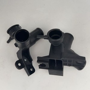 Connecteur de tuyau de liquide de refroidissement Hyundai 253293X600 en plastique pour réservoir d'eau et entrée d'eau Elantra, pièce de rechange - Product Image 2