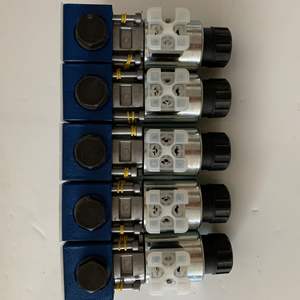 <span class=keywords><strong>M</strong></span>-3SEW6C3X/420MG24N9K4 R900566273 R900052621 <span class=keywords><strong>M</strong></span>-3SED6UK1X/350CG24N9K4 Valvola Solenoide Originale Rexroth - Product Image 6