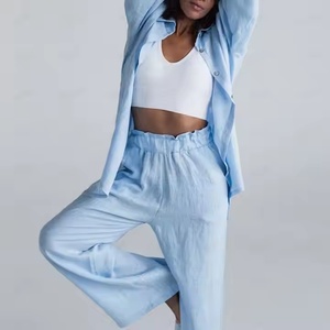 Traje de Lino Personalizado OEM de Alta Calidad: Camisa de Lino Casual Holgada con Botones y Pantalones Rectos de Cintura Alta Elásticos - Product Image 2