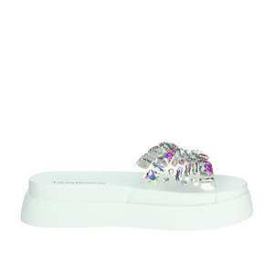 Sandali da Donna Laura Biagiotti con Tacco Basso, Bianchi con Cristalli e Plateau - Product Image 4