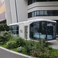 Önceden Monte Edilmiş Zcamp K6 Hava Yalıtımlı Uzay Kapsülü Ev Özel Teras Düzeni Prefabrik Aile Tatil Köyü Kabini