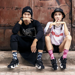 Personnalisé Hommes Femmes Robes d'été Tye Die Chaussettes Unisexe Tie Dye <span class=keywords><strong>Skate</strong></span> Hippy Chaussettes personnalisées Chaussettes Tie-dye Vente en gros - Product Image 6