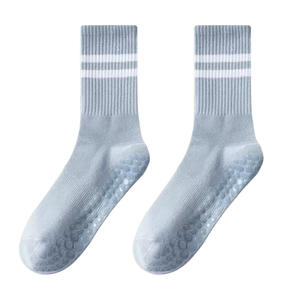 Chaussettes de sport de yoga d'automne pour femmes Pilates <span class=keywords><strong>barre</strong></span> parallèle No Show Floor Grip antidérapant tricoté anti-bactérien course à pied - Product Image 6