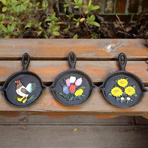 Poêle en fonte vintage avec motif de coq en relief, mini poêle en fonte à suspendre au mur - Product Image 5