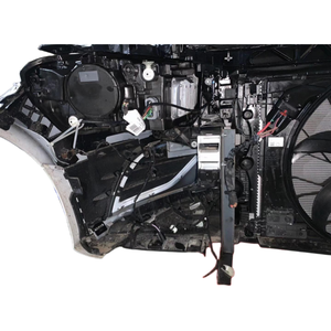 Pare-chocs avant d'occasion pour Mercedes Benz <span class=keywords><strong>CLA</strong></span> W118 avec radiateur et phares; phares neufs non inclus - Product Image 4