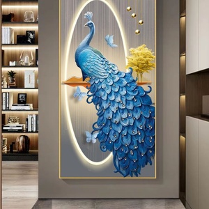 Peinture murale en porcelaine de cristal LED 5D personnalisée en usine, motif paon, pour salon, tableau en verre, images de paons - Product Image 2