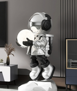 Figura <span class=keywords><strong>de</strong></span> Astronauta <span class=keywords><strong>de</strong></span> <span class=keywords><strong>Resina</strong></span> FRP, Figura <span class=keywords><strong>de</strong></span> Astronauta con Luz Nocturna para Decoración <span class=keywords><strong>de</strong></span> Año Nuevo - Product Image 6