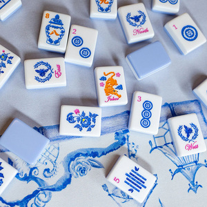 US Mah Jongg Set Modern Luxury Clear Acrylic Blue and White Porcelain Mahjong Tile Portable Design For <b>Entertainment</b> Use - Product Image 5