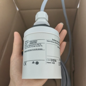 Sonde de mesure ultrasonique E+H Prosonic FDU91 à temps de vol, équipement d'origine allemande - Product Image 5