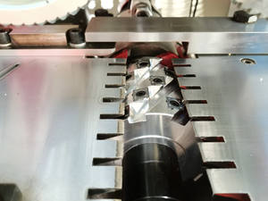 Performance des coûts Petite raboteuse à bois légère à 4 siders - Product Image 2