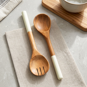 Juego de Tenedores y Cucharas para Ensalada de Madera Tallada TwinkleRoot, Cestas de Regalo Navideñas, Juegos de Utensilios de Cocina para Bodas y Navidad - Product Image 1