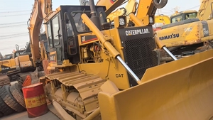 Bulldozer CAT D6G Bekas Kondisi Hampir Baru, Efisien dan Sangat Baik. Pilihan untuk Excavator Bekas. Pengiriman Gratis. - Product Image 4