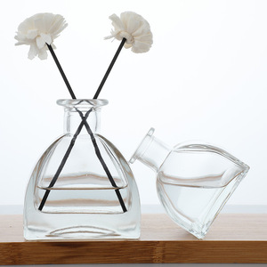 Bottiglia per Aromaterapia a Forma di Yurta Mongola, Flacone Vuoto 50ml/200ml, Diffusore Ricaricabile Senza Fiamma per Casa, <span class=keywords><strong>Hotel</strong></span>, Aziende e Club - Product Image 3
