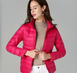 <span class=keywords><strong>Hiver</strong></span> femmes ultraléger mince <span class=keywords><strong>doudoune</strong></span> blanc canards vers le bas vestes à capuche à manches longues <span class=keywords><strong>manteau</strong></span> chaud Parka <span class=keywords><strong>femme</strong></span> Portable Outwear - Product Image 5