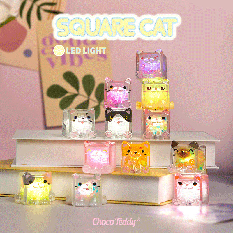 CC-1979 Stackable Cat Fun Shaking Night Light Large Box