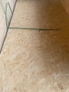 Plancha <span class=keywords><strong>OSB</strong></span> de Alta Calidad y Bajo Costo, 1220*2440*9mm, <span class=keywords><strong>para</strong></span> <span class=keywords><strong>Piso</strong></span> <span class=keywords><strong>OSB</strong></span> / Panel Sándwich <span class=keywords><strong>OSB</strong></span> <span class=keywords><strong>para</strong></span> Construcción de Viviendas - Product Image 2