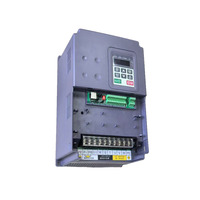Variateur de fréquence VFD à faible coût 0,75 kW 2,2 kW 5,5 kW 7,5 kW 11 kW 15 kW VFD triphasé 380 V Variateur de fréquence pour moteur à courant alternatif