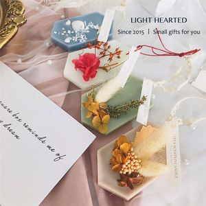 Z &amp; M Décoration <span class=keywords><strong>De</strong></span> La Maison 100% <span class=keywords><strong>Cire</strong></span> <span class=keywords><strong>De</strong></span> <span class=keywords><strong>Soja</strong></span> naturelle avec des Fleurs Séchées Aromathérapie <span class=keywords><strong>Cire</strong></span> Voiture Suspendue - Product Image 2