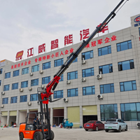Grue télescopique Jiangwei de 7 tonnes à moteur diesel, hauteur de levage de 15,3 m, système entièrement hydraulique, structure en acier massif